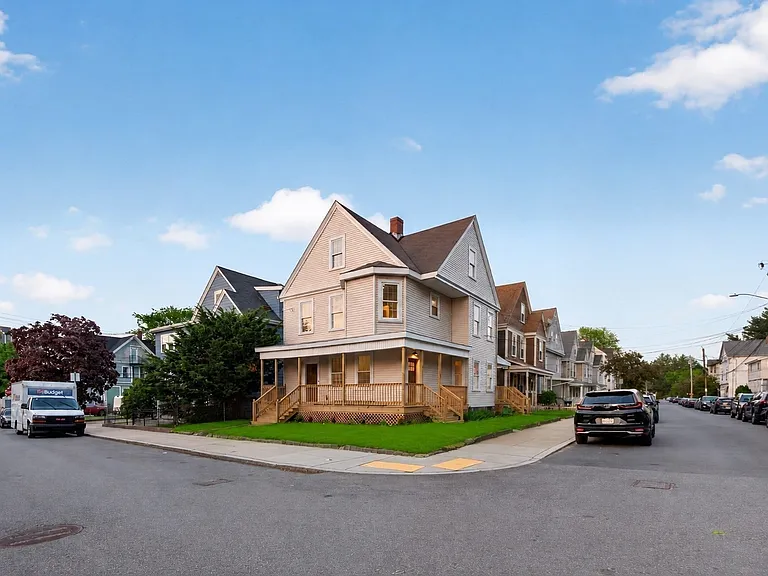 42 Etna St #3 — Photo 14