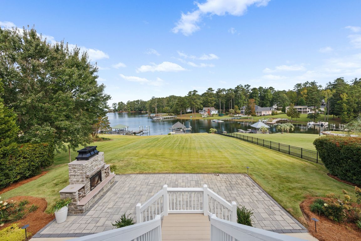 next background image