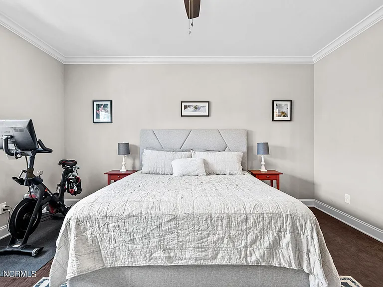 182 Lakeview Dr — Photo 31