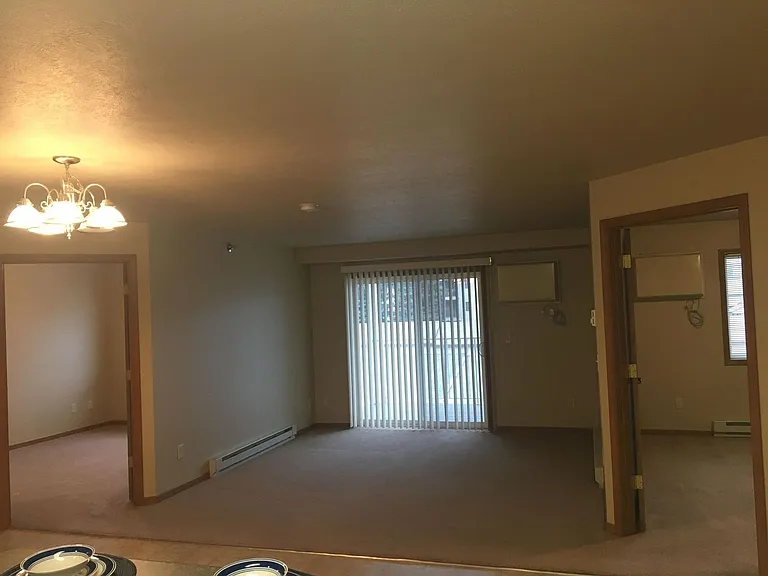 Belcastle Apartments — Photo 80