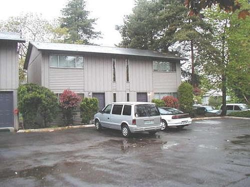 1st image of 2209 E 30th St APT B