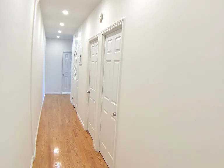 2 Doscher St #1 — Photo 12
