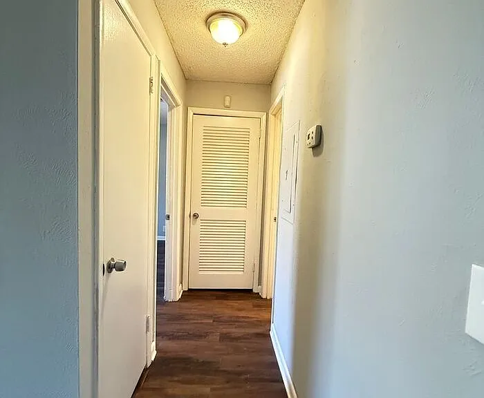 270 Tampa Dr #H12 — Photo 13