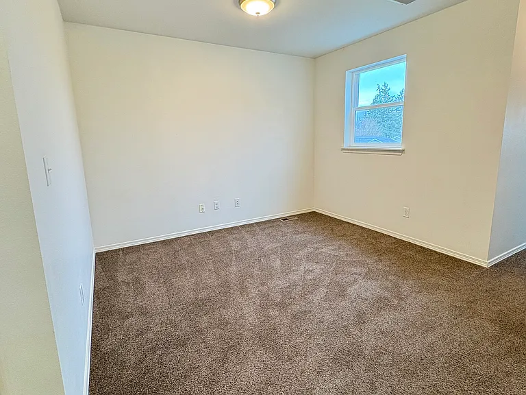1540 Florence St — Photo 6