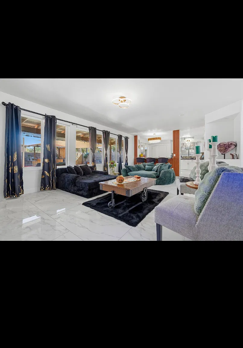 3 bed, 2.5 bath, 1483 sqft, $2,850 — Photo 1