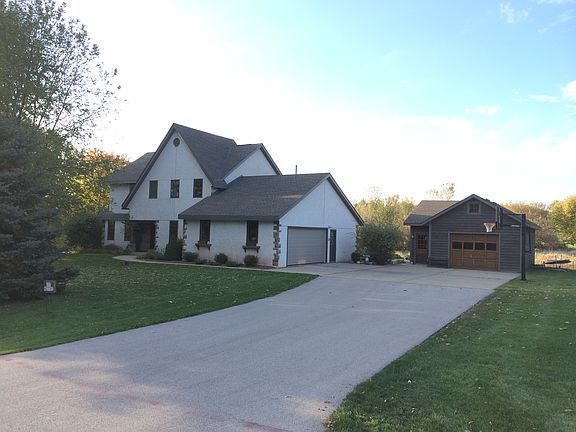 attached & detached garage