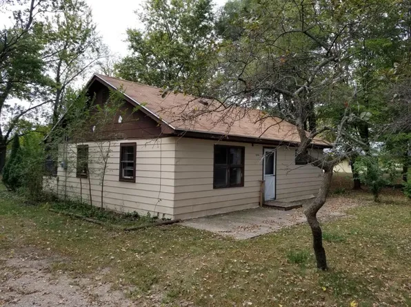 5594 North Ave, Pullman, MI 49450