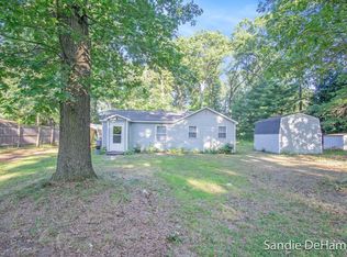 1267 S Chatterson Rd, Muskegon, MI 49442