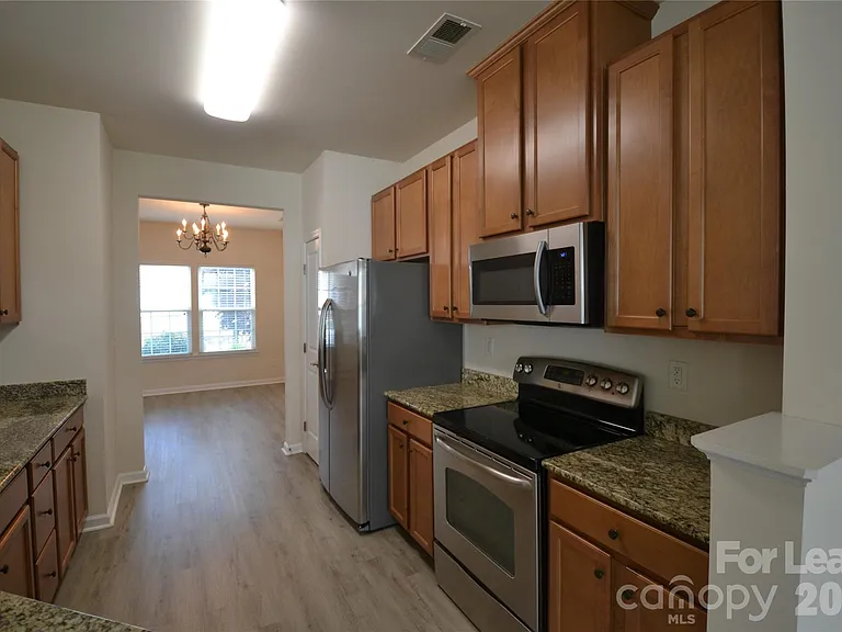 16208 Murphey Trail Ln — Photo 8