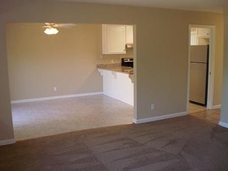 4th image of 735 Vaquero Dr