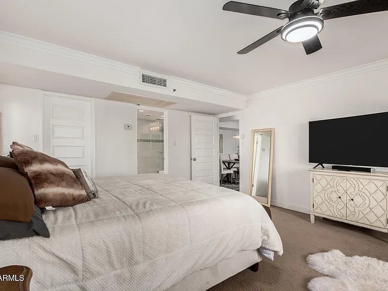 7970 E Camelback Rd #507 — Photo 15