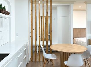 630 S Cochran Ave #101, Los Angeles, CA 90036