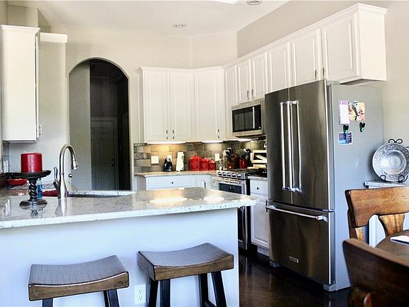 3rd image of 138 Black Bear Ct