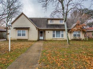 7208 Normandy Rd, Fort Worth, TX 76112