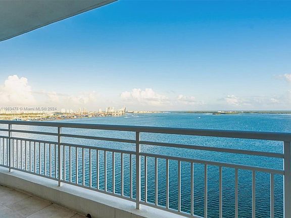 2nd image of 808 Brickell Key Dr APT 1904