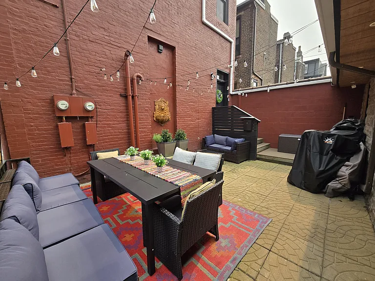 700 N Taylor Ave #2 — Photo 46