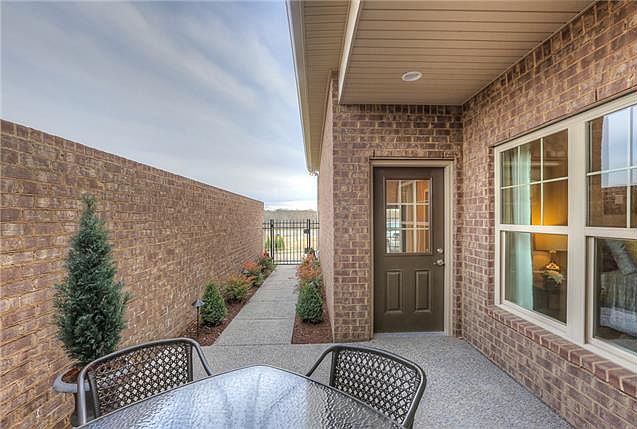 1st image of 254 Glennister Ct Lot 12