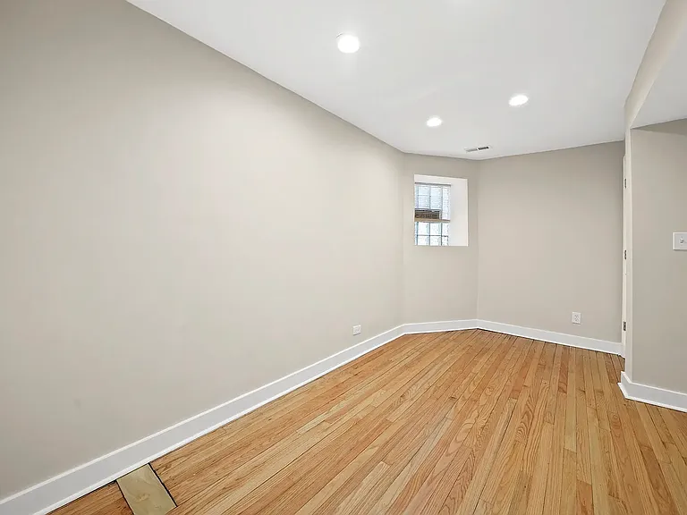 3131 W Augusta Blvd #G — Photo 5