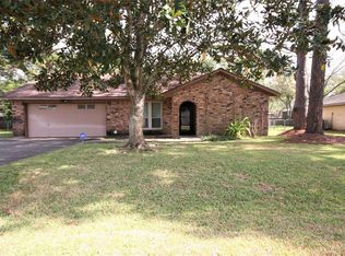 603 Roene Ln, West Columbia, TX 77486