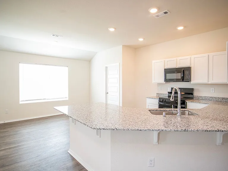 2720 Gorman St — Photo 5