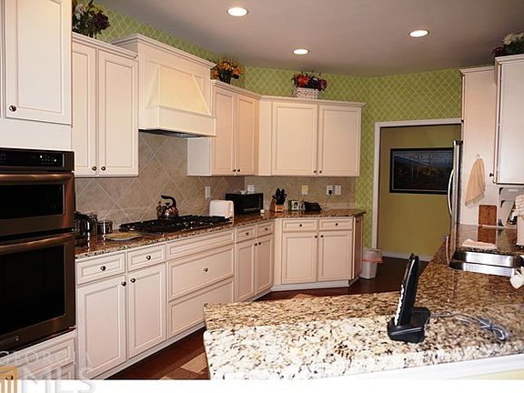 Kitchen with Granite Counters