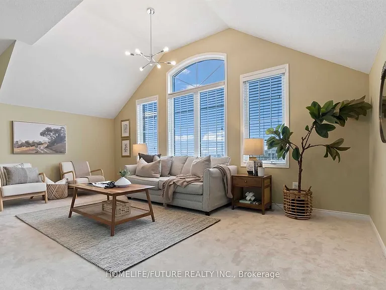 1381 Clearbrook Dr — Photo 18