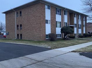 4269 Quarry Rd #8, Wyandotte, MI 48192