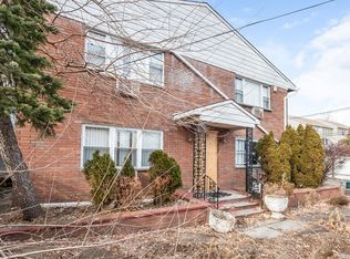 22 Hausmann Ct, Maplewood, NJ 07040