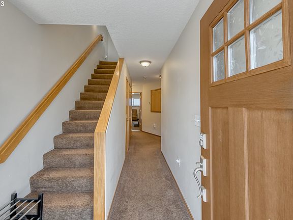Entrance/Foyer>