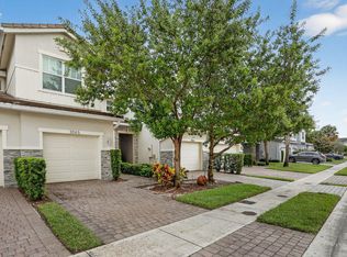 1065 Rio Ct, Pompano Beach, FL 33064