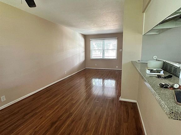 4th image of 1433 Cedar Post Ln APT 35