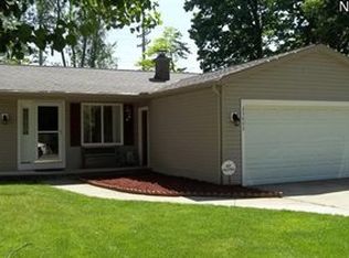 25003 Bayfair Ct, Bay Village, OH