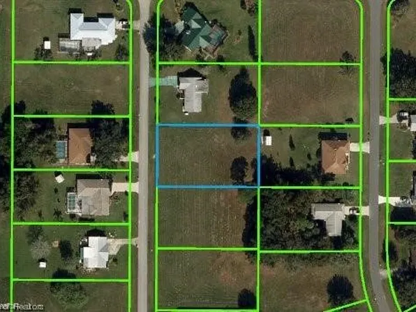 7609 Honeysuckle Dr, Sebring, FL 33876