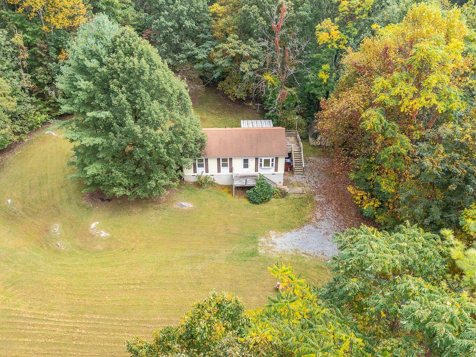 15 Poplar Tree Ln, Natural Bridge, VA 24578 Zillow