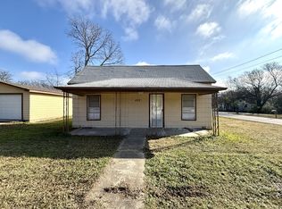 422 D St SE, Ardmore, OK 73401