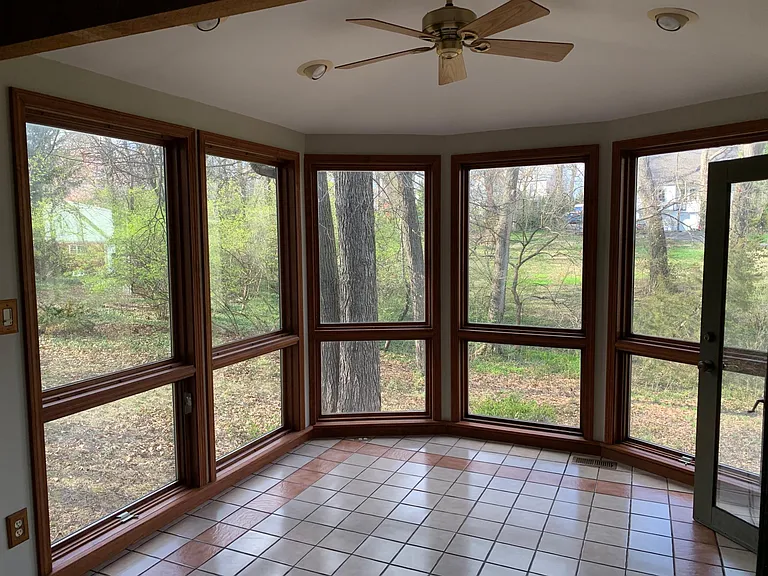835 Yosemite Dr — Photo 16