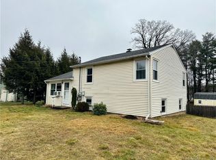 212 Forest Ln, Cheshire, CT 06410