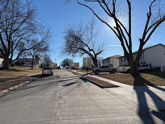5th image of 7535 S 89th St