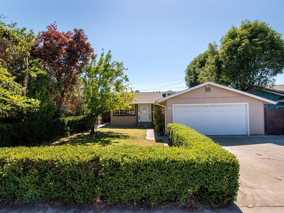 1st image of 462 Nerdy Ave