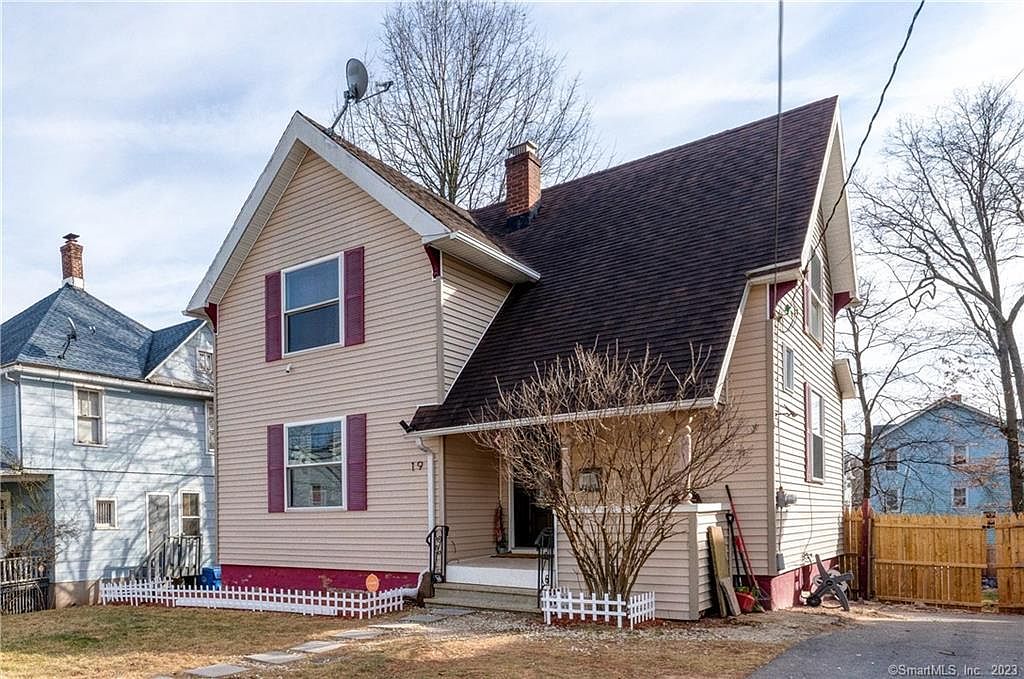 19 Belden St, New Britain, CT 06051 Zillow