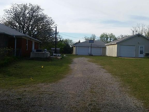 Driveway Outbuildings