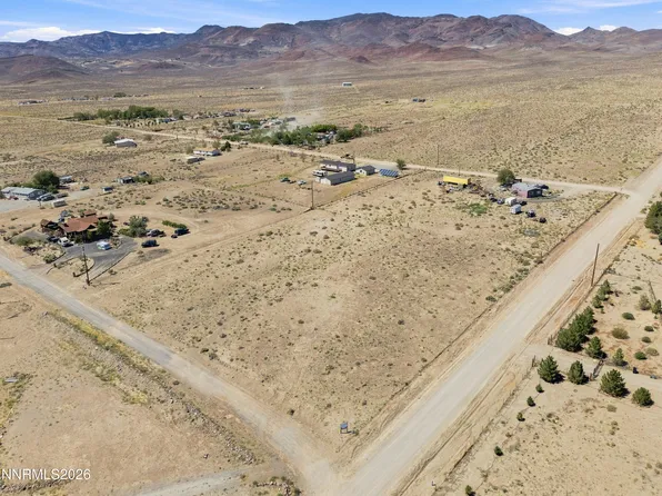 4845 Raindance Rd, Silver Springs, NV 89429