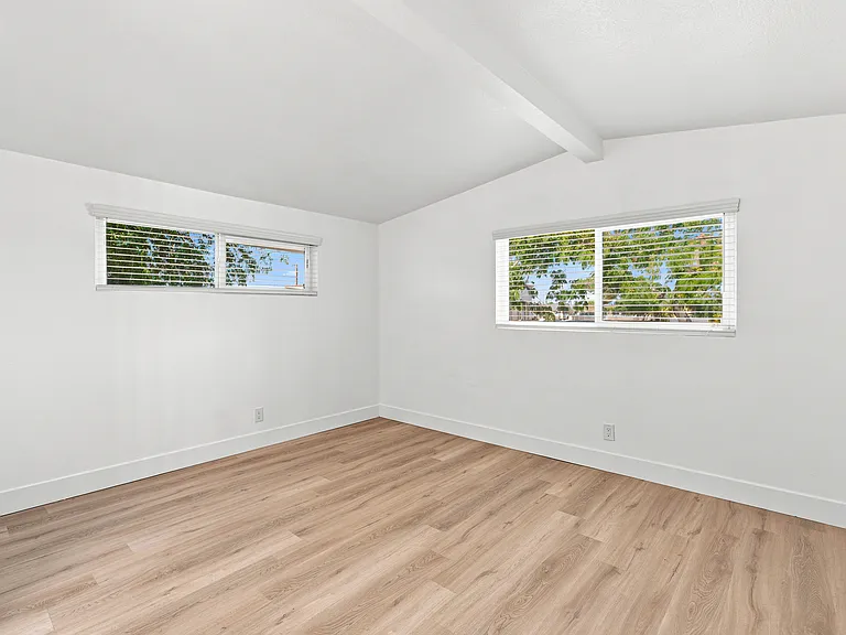 9390 3rd Ave — Photo 14