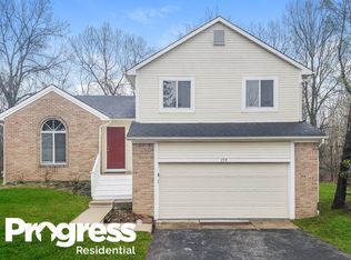 279 Cricket Ct, Pickerington, OH 43147