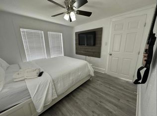 1660 31st Ave N APT A, Saint Petersburg, FL 33713