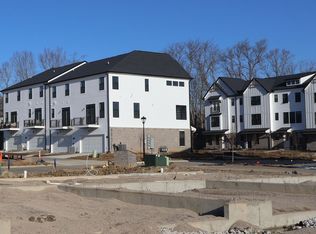 6378 Coverage Ct, Mason, OH 45040