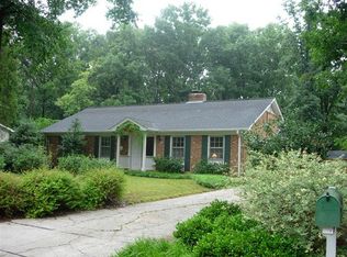 409 Chadwick Dr, Raleigh, NC 27609