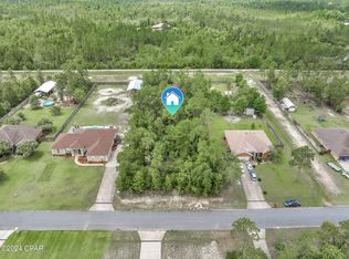 230 White Oaks Blvd, Southport, FL 32409