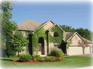 8026 Orchid Ln N, Maple Grove, MN 55311