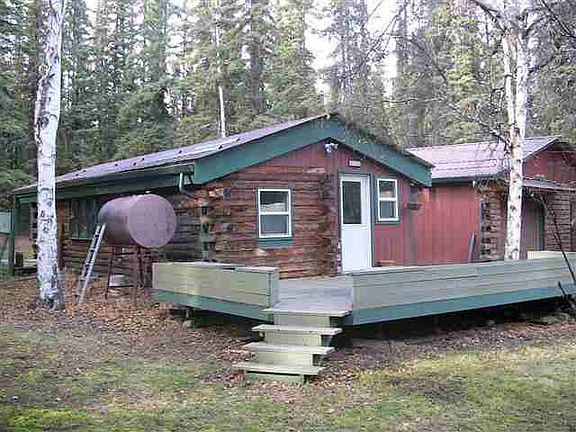 3rd image of 525 Ookpik Way
